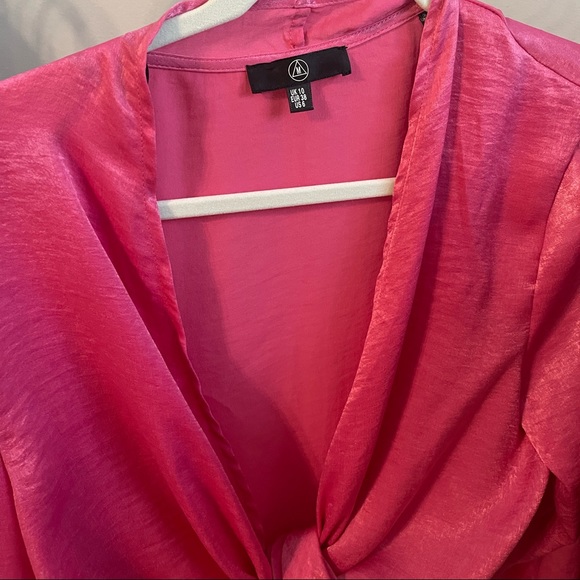 MISSGUIDED front tie long sleeve crop - Picture 2 of 2